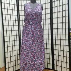 Sleeveless Floral Maxi Dress